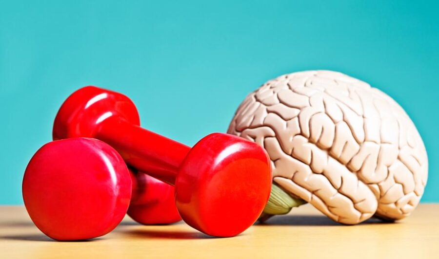 WAYS TO EXERCISE BOTH SIDES OF YOUR BRAIN