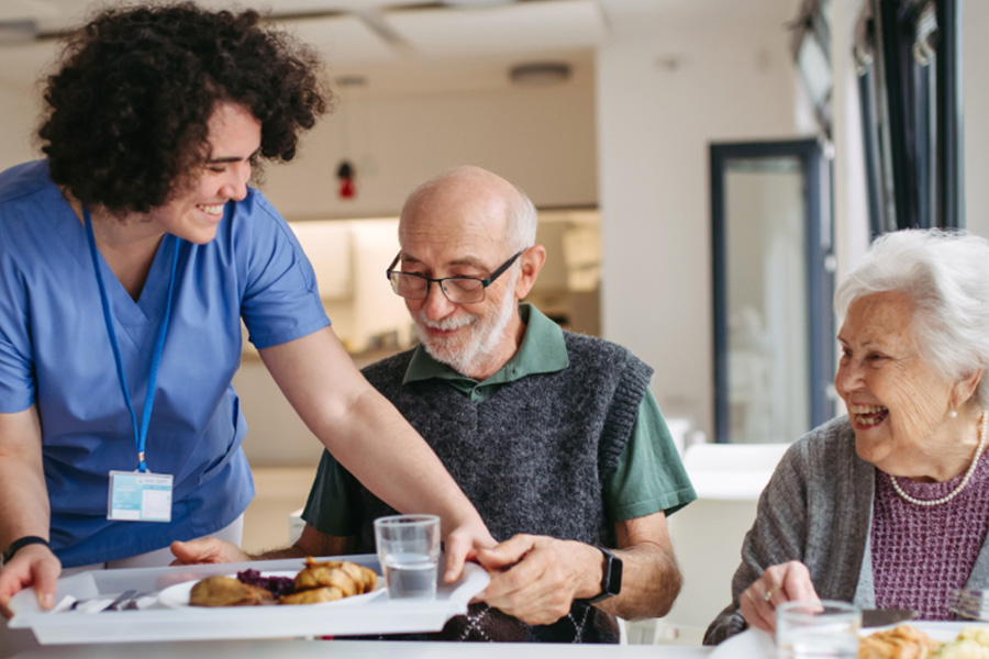 4 Unexpected Ways Computer Skills Classes Empower Seniors